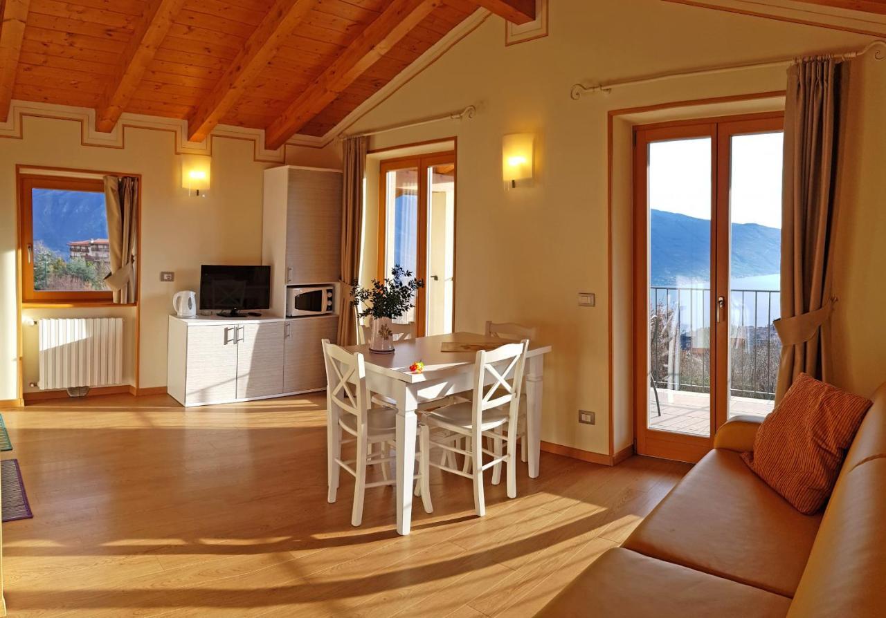 Teresa Campi Apartments Lake View By Gardadomusmea Tremosine Esterno foto